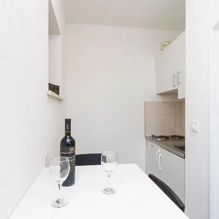 Vitorin - One-bedroom - Ground Floor Sobra